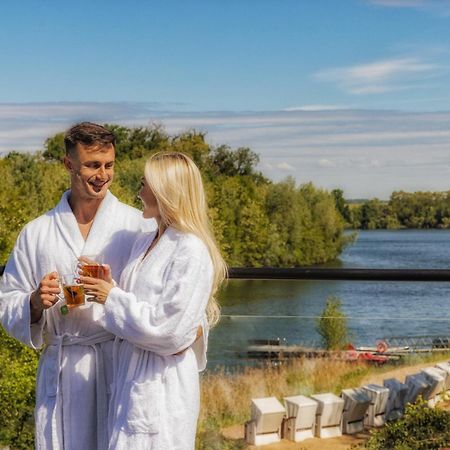 Bernstein Acamed Resort Nienburg  Bagian luar foto