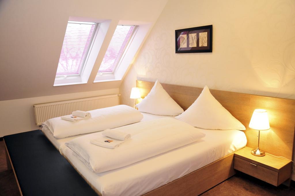 Bernstein Acamed Resort Nienburg  Ruang foto