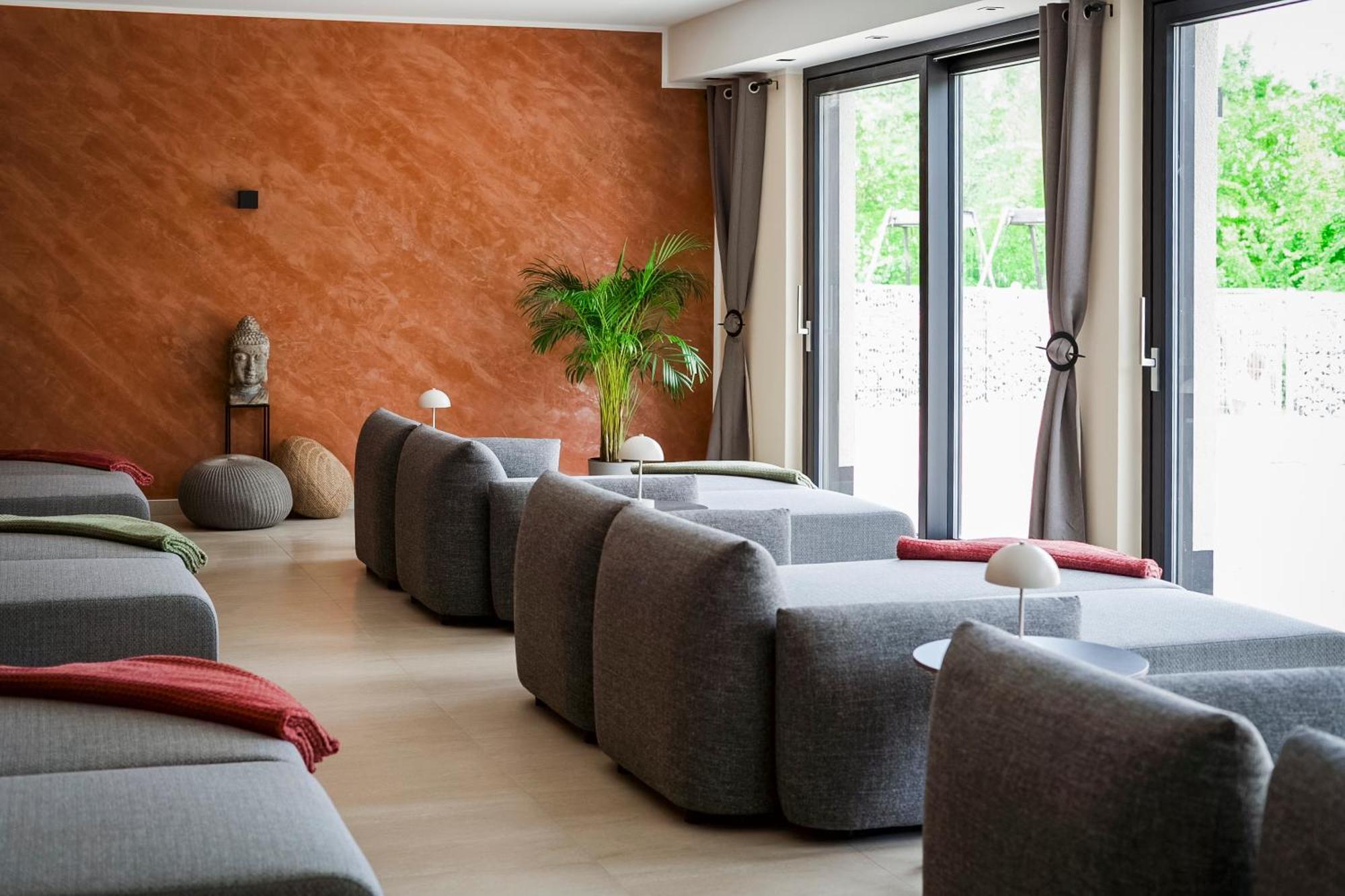 Bernstein Acamed Resort Nienburg  Bagian luar foto