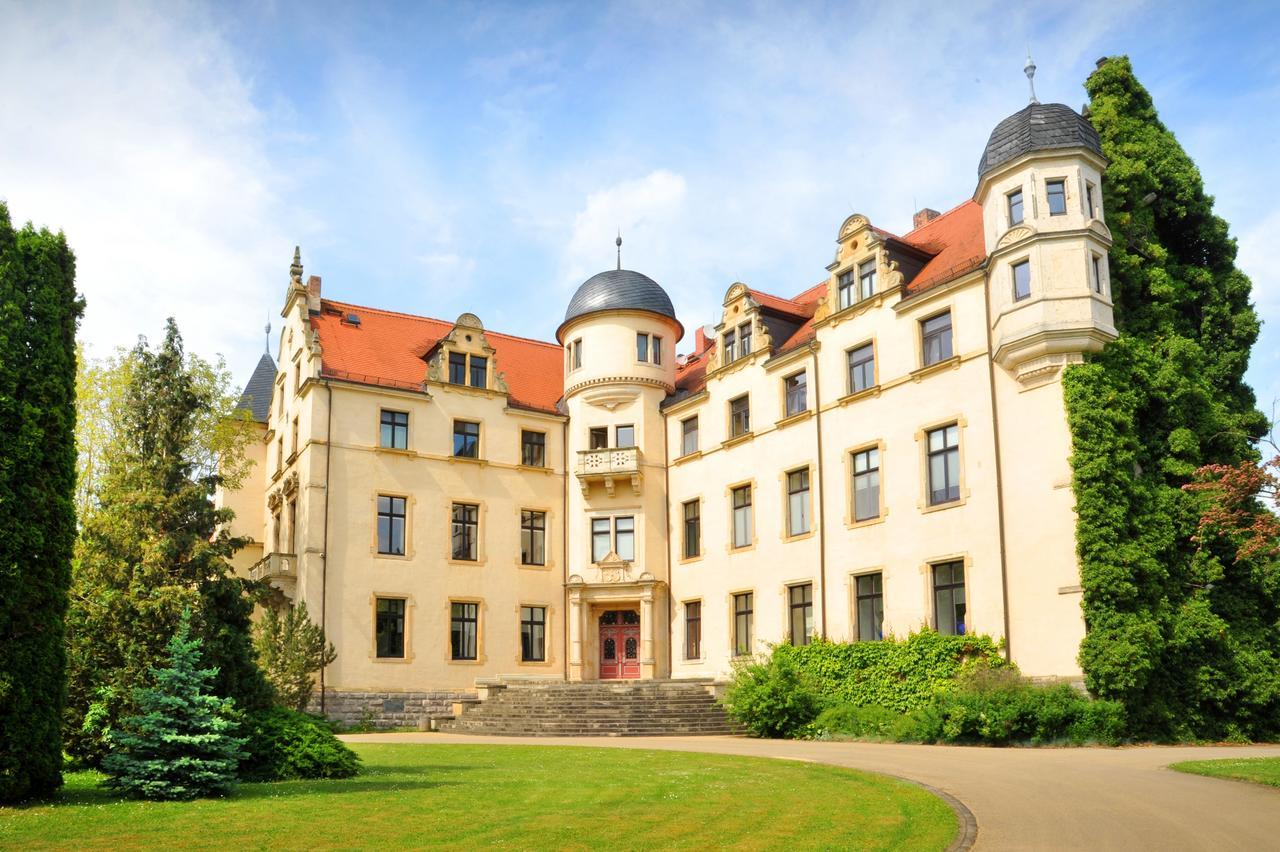 Bernstein Acamed Resort Nienburg  Bagian luar foto
