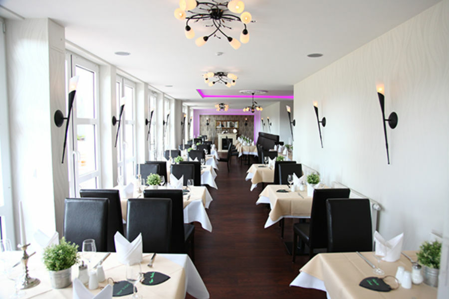 Bernstein Acamed Resort Nienburg  Bagian luar foto